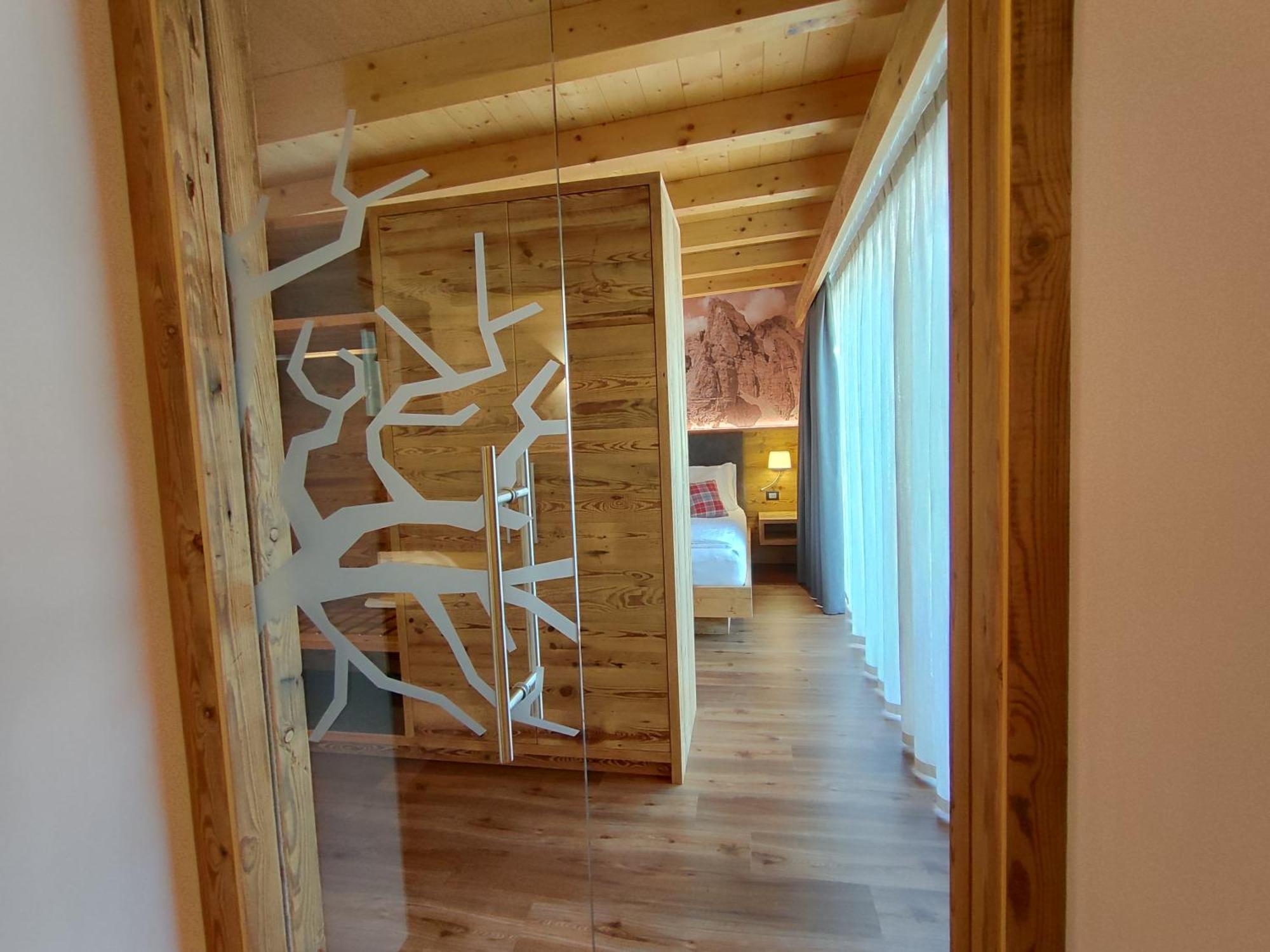 Dolomites B&B - Suites, Apartments And Spa เตเซโร ภายนอก รูปภาพ