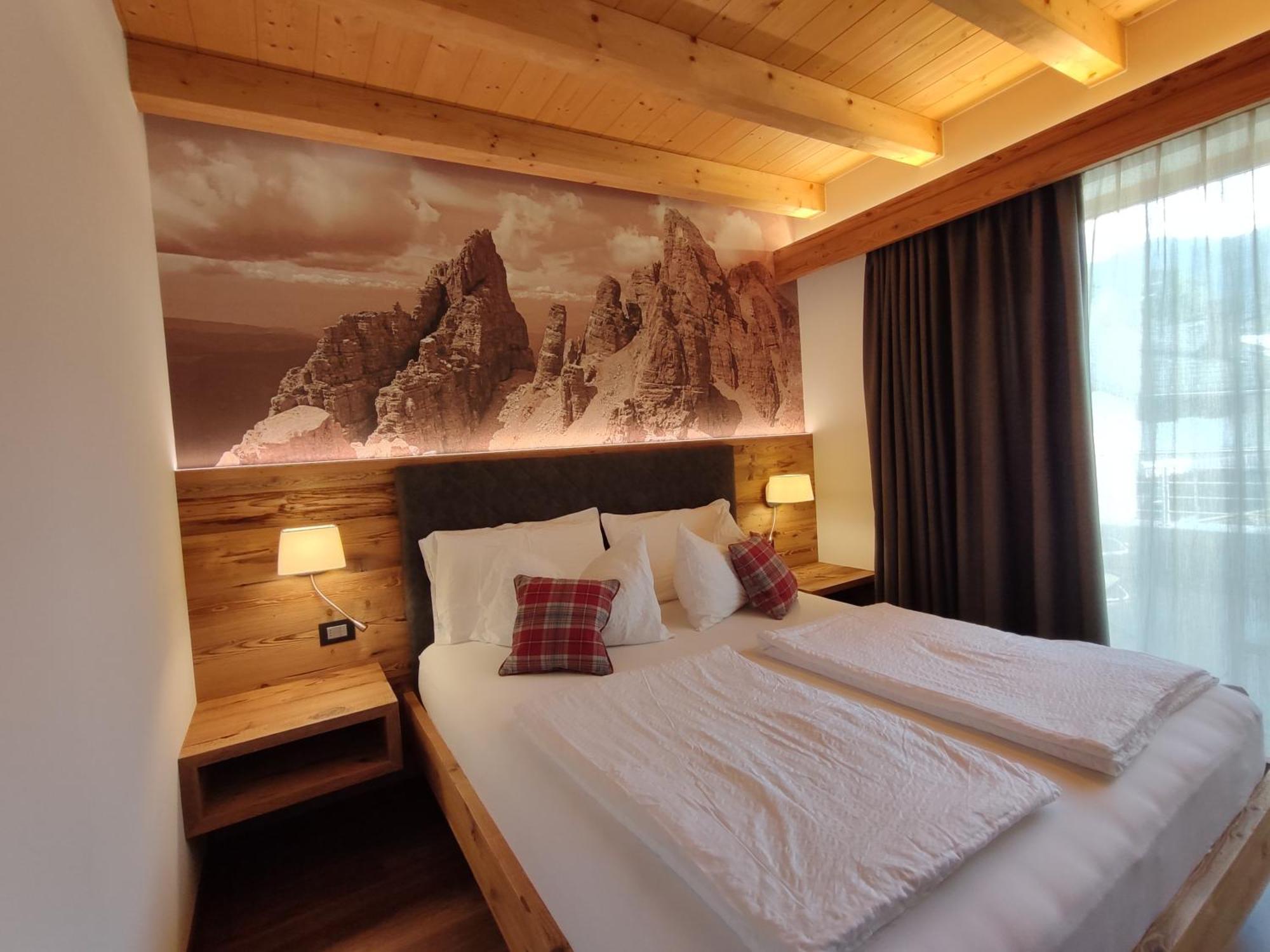 Dolomites B&B - Suites, Apartments And Spa เตเซโร ภายนอก รูปภาพ