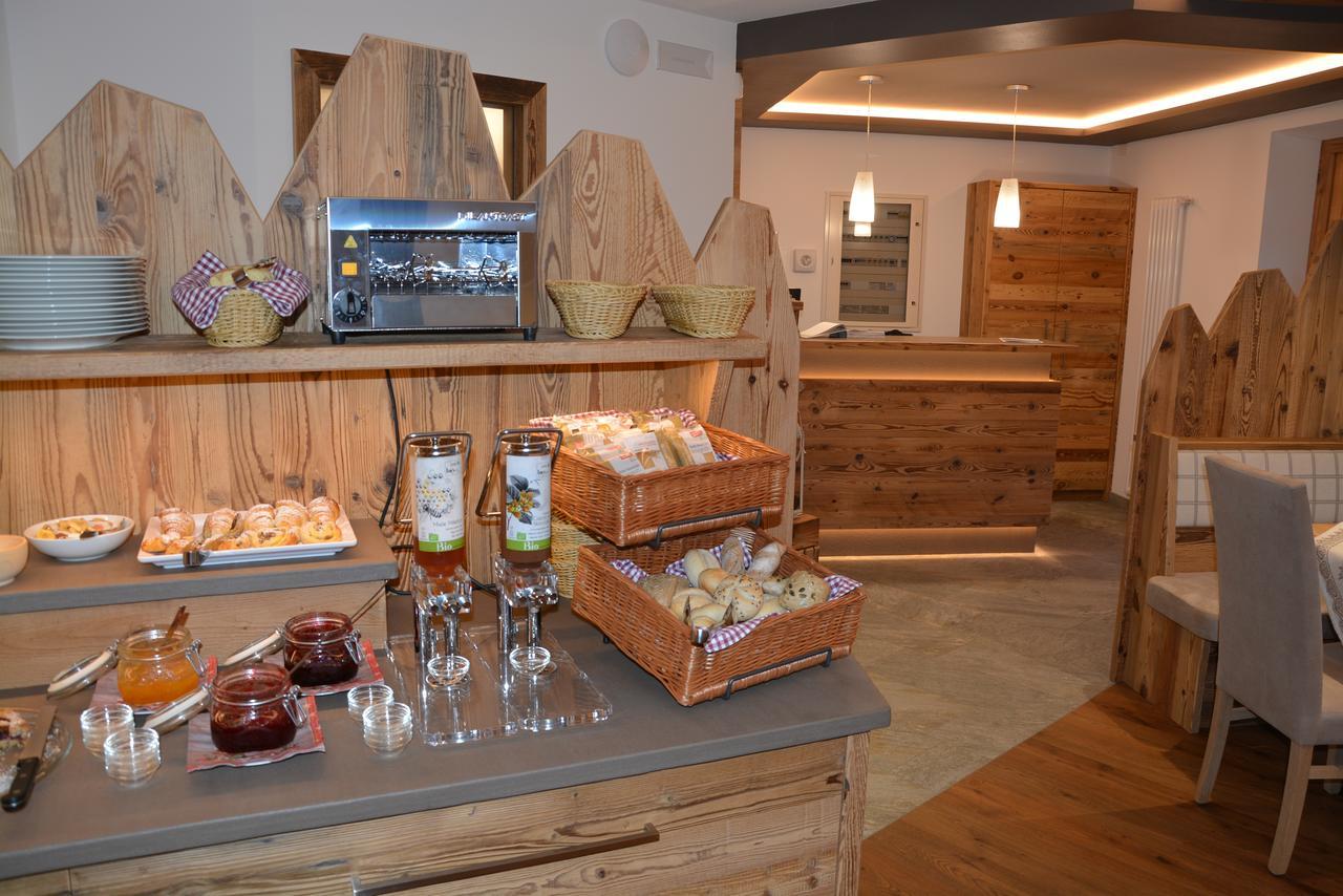 Dolomites B&B - Suites, Apartments And Spa เตเซโร ภายนอก รูปภาพ